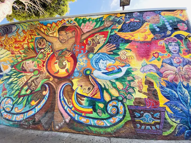 THE BEST STREET ART OF SAN FRANCISCO WALKING TOUR: MISSION MURALS