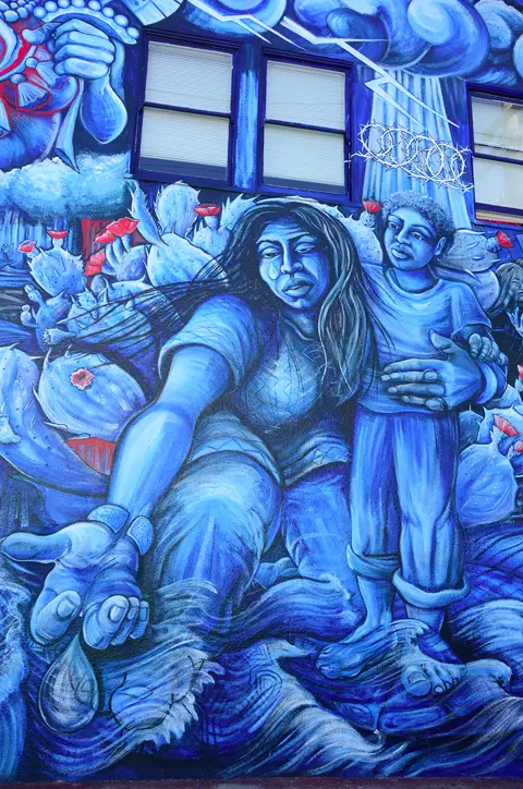 SAN FRANCISCO'S BEST STREET ART: MISSION  MURALS (La Llorana’s Sacred Waters by Juana Alicia)