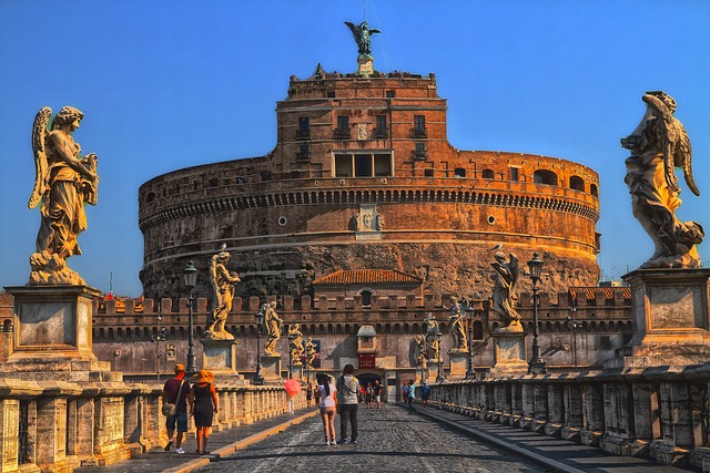 ULTIMATE TOP 10 BEST CHURCHES TO VISIT IN ROME FOR AMAZING ART: CASTEL SANT'ANGELO