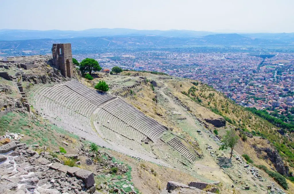 10 Best Ancient Ruins to Visit In Western Turkey - Pergamon 8 Best Ancient Sites In Western Turkey 1024x678