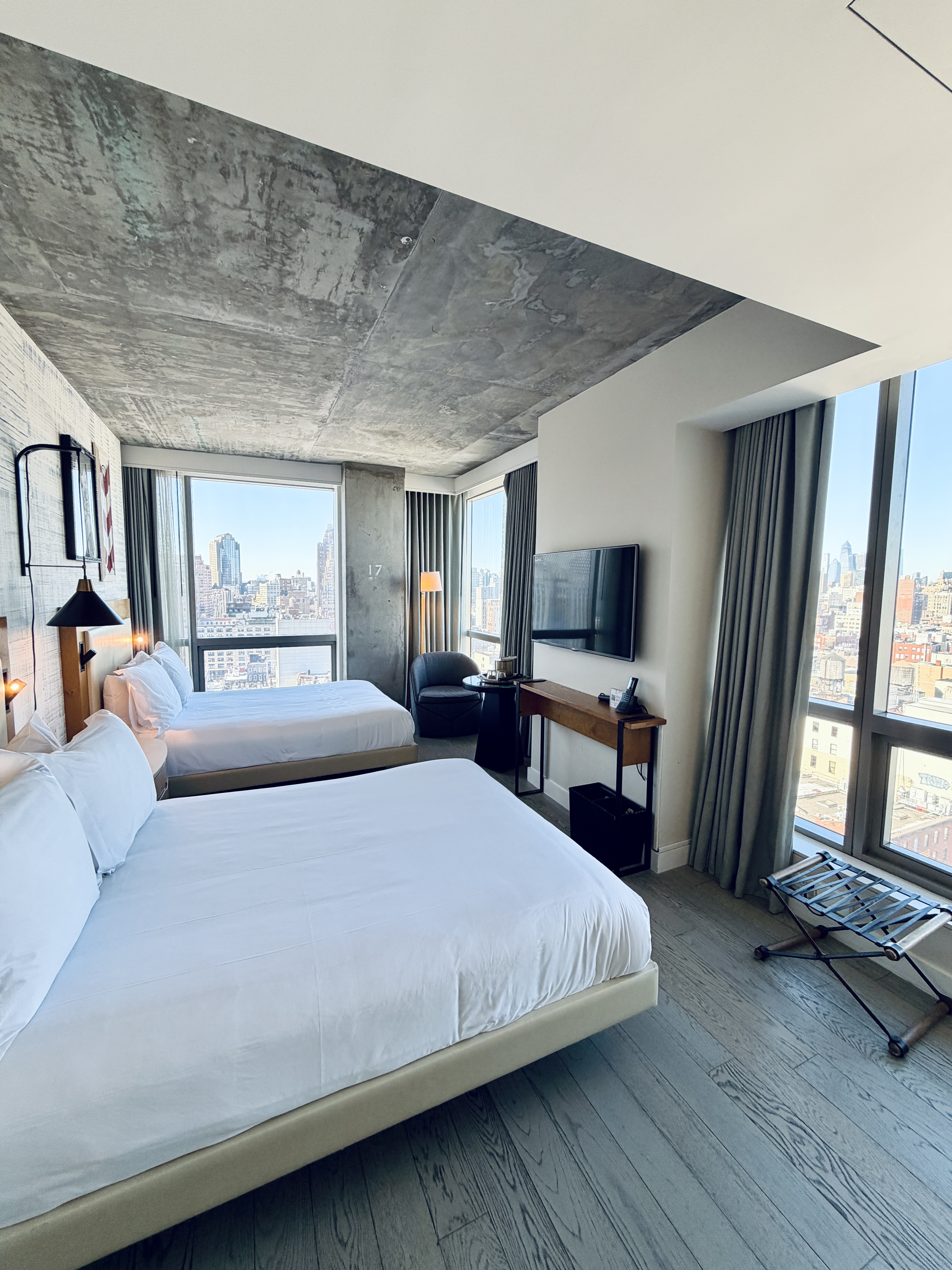 Views from the Corner Double Room 1730 at Hotel 50 Bowery